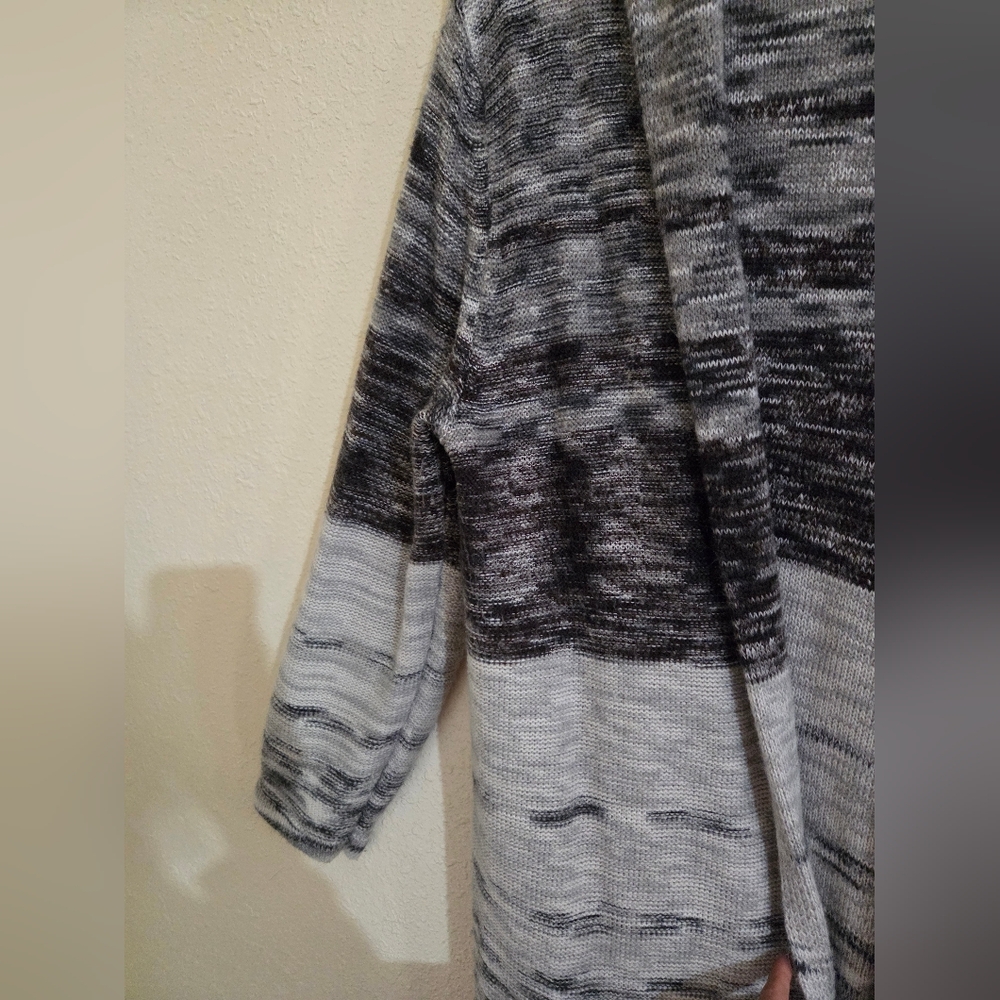 Open Cardigan - Picture 9 of 11